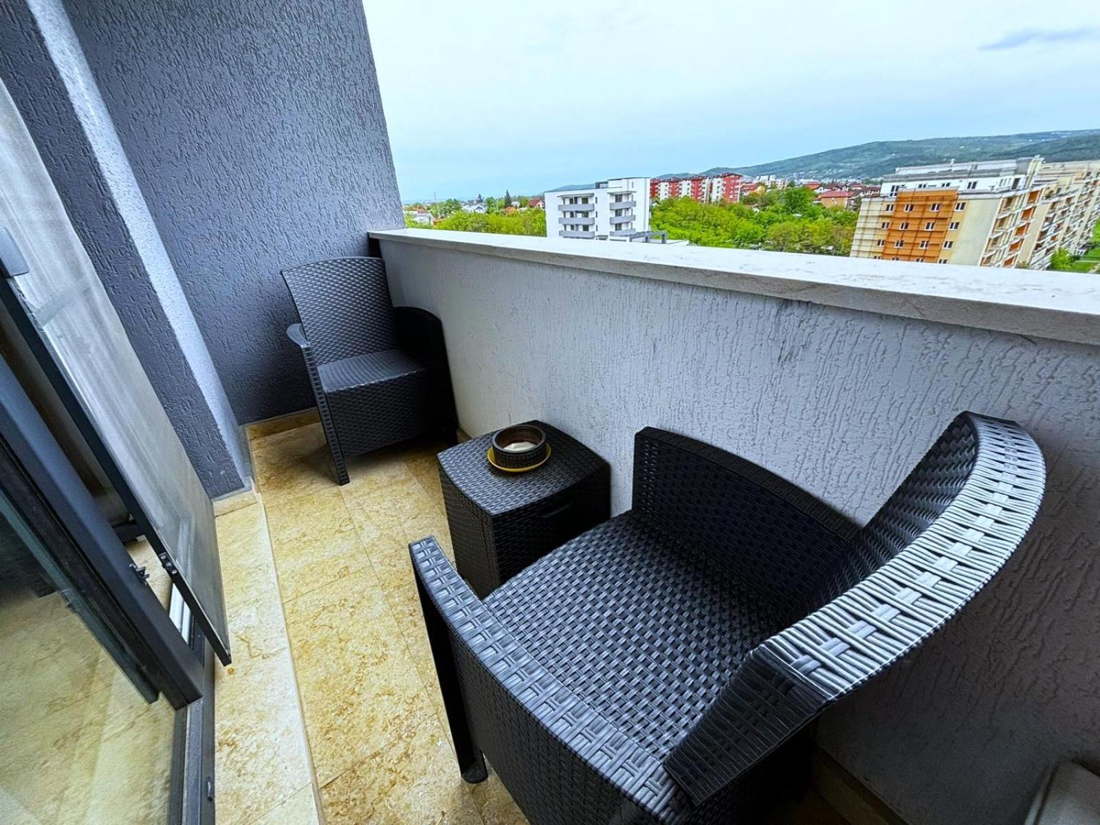 Sky View - Free Parking Apartment Iasi Exterior photo