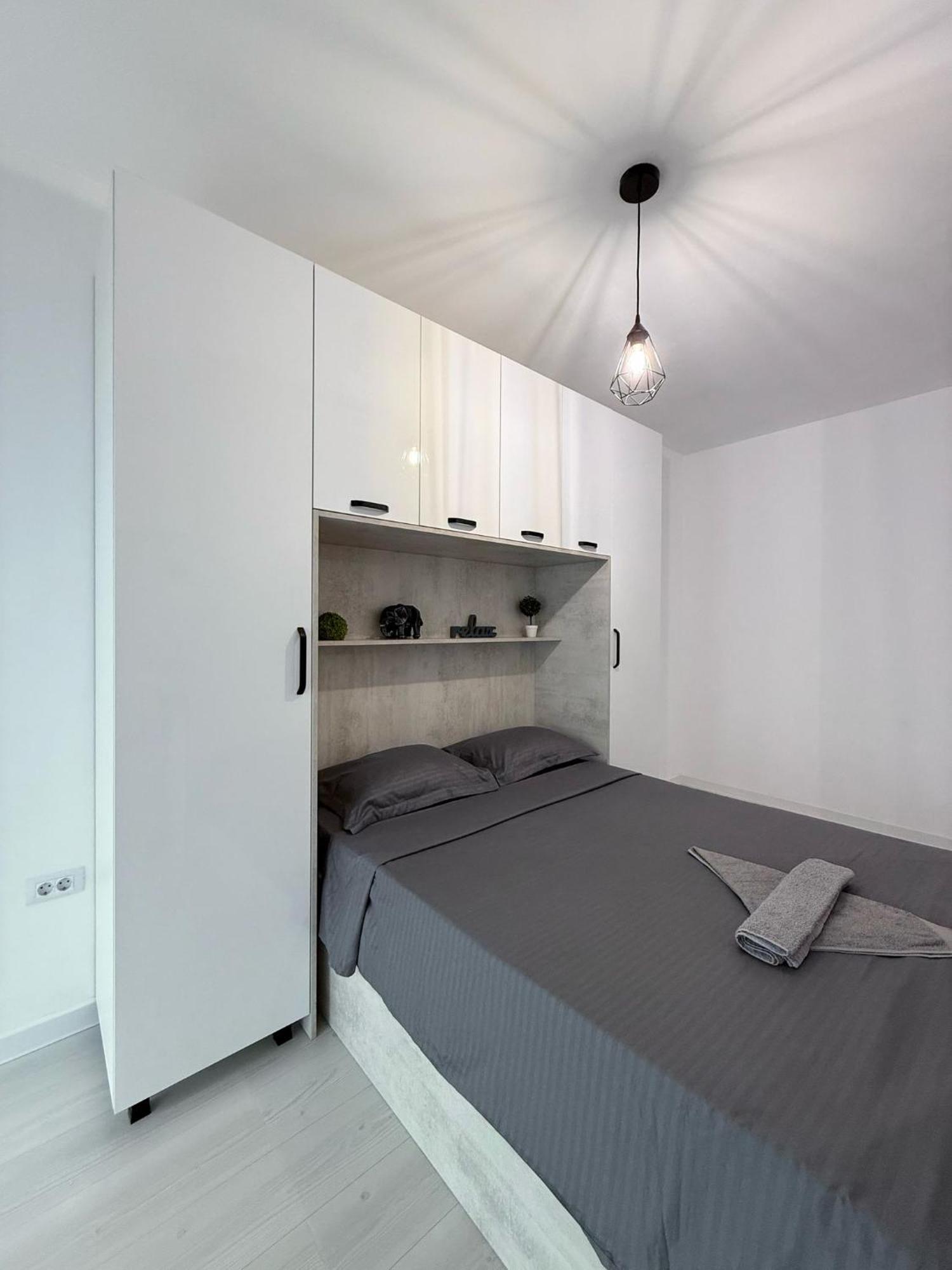 Sky View - Free Parking Apartment Iasi Exterior photo